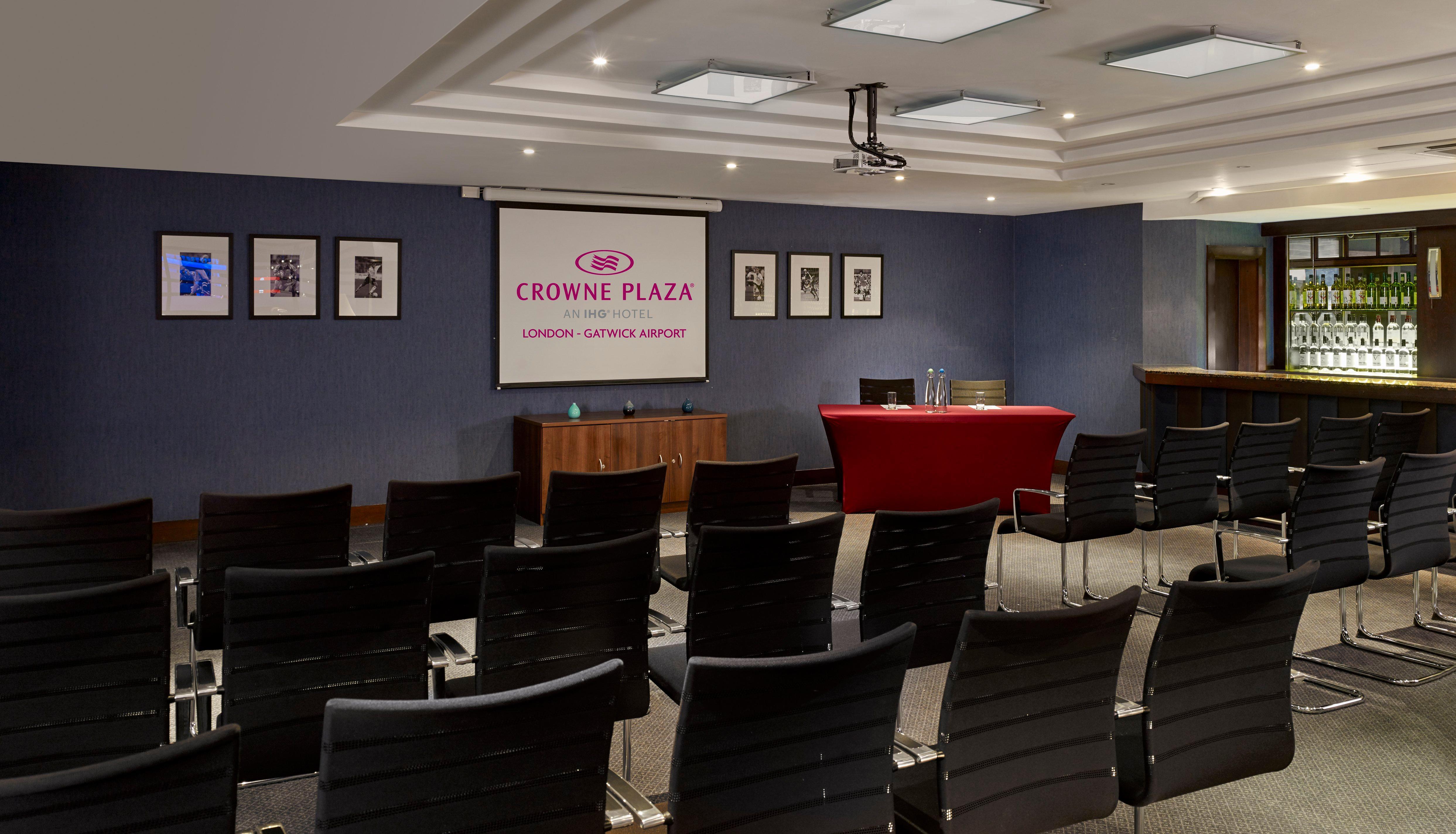 Crowne Plaza London - Gatwick Airport By Ihg Hotel Crawley  Exterior foto