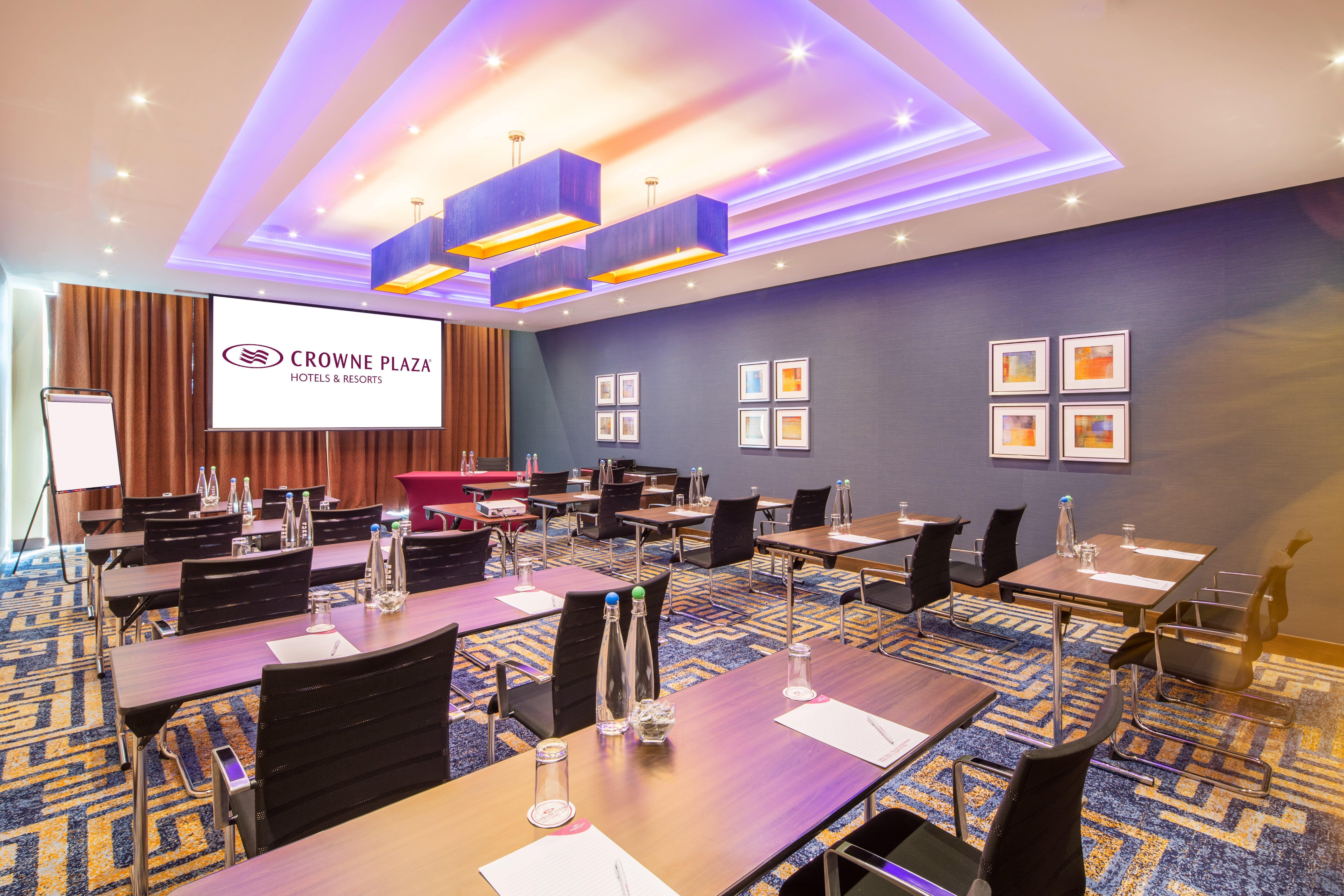 Crowne Plaza London - Gatwick Airport By Ihg Hotel Crawley  Exterior foto