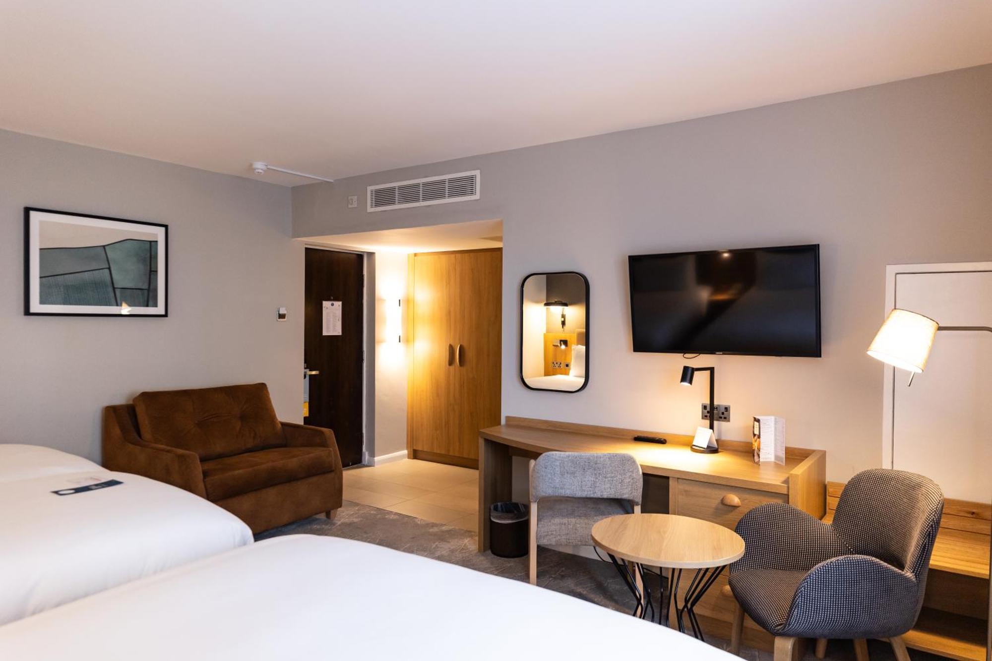 Crowne Plaza London - Gatwick Airport By Ihg Hotel Crawley  Exterior foto