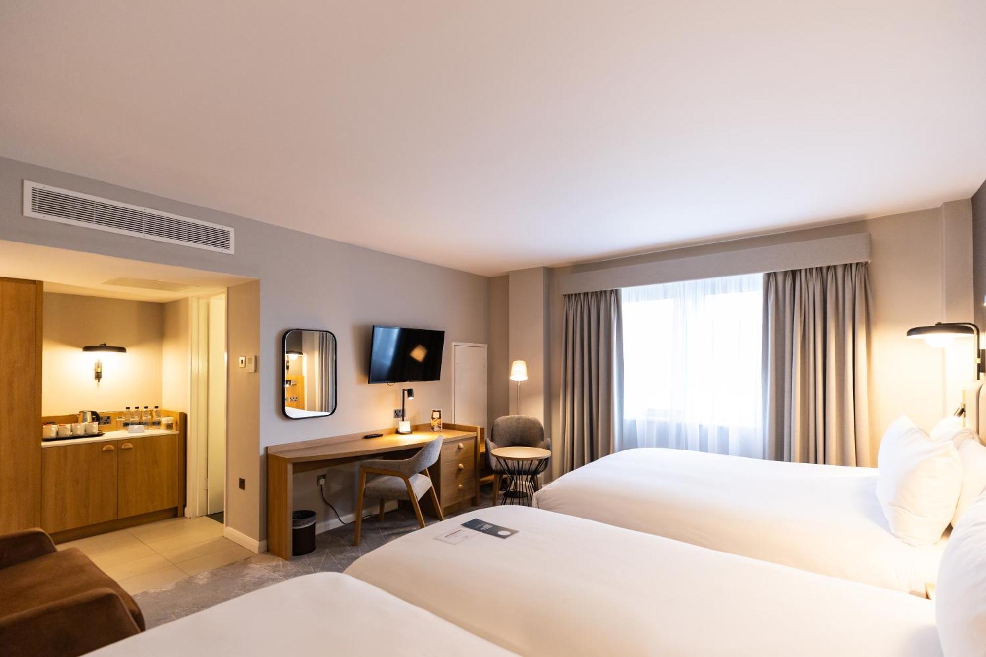 Crowne Plaza London - Gatwick Airport By Ihg Hotel Crawley  Exterior foto